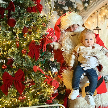 Prvi put vidim Djeda Mraza