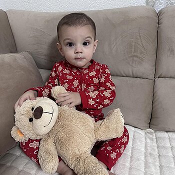 Slatke zimske uspomene u toplini doma .❄️🧸