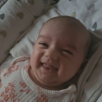 Osmijeh mamin